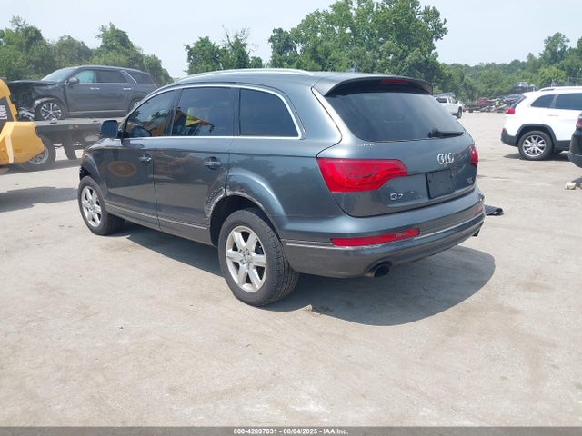 2015 AUDI Q7 WA1CGAFE7FD031243 Photo 2