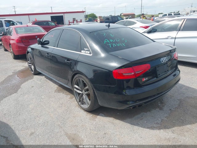2015 AUDI A4 WAUFFAFL1FN003126 Photo 2