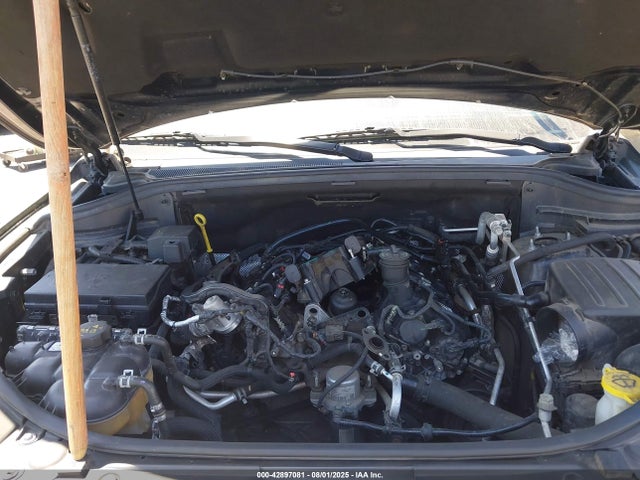 1C4RJEBG5JC512008 Jeep Grand Cherokee