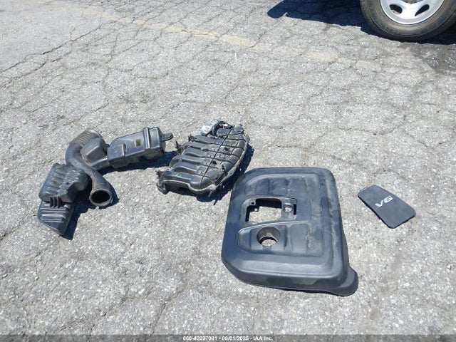 1C4RJEBG5JC512008 Jeep Grand Cherokee