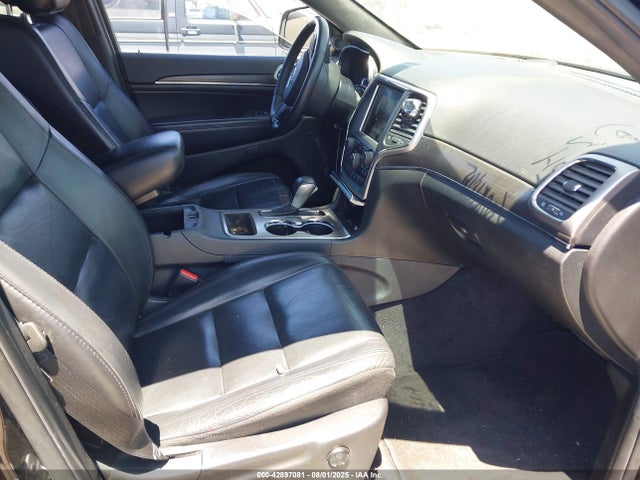 1C4RJEBG5JC512008 Jeep Grand Cherokee