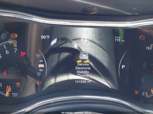 1C4RJEBG5JC512008 Jeep Grand Cherokee