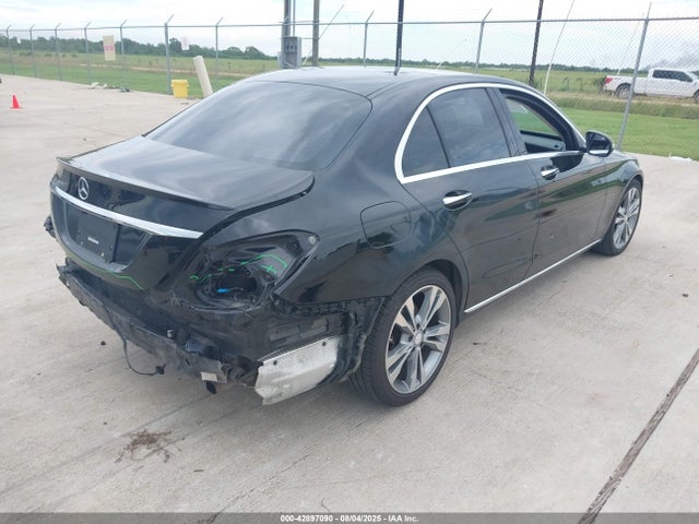 Mercedes-Benz 2017 2017 WDDWF4JB2HR245752 Image 4