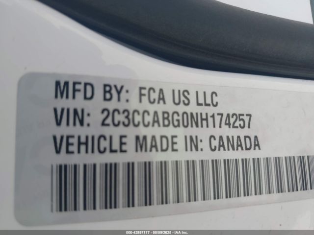 2022 CHRYSLER 300 2C3CCABG0NH174257 Photo 8