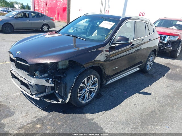 WBXHT3C32GP882634 BMW X1