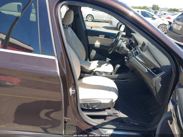 WBXHT3C32GP882634 BMW X1