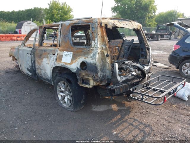 2019 CHEVROLET TAHOE 1GNSKBKC0KR368416 Photo 2