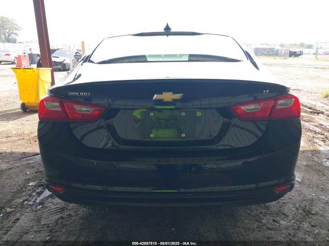 Chevrolet lfv 2023 1G1ZD5ST6PF118022 Image 16