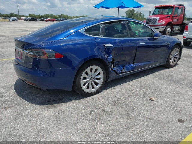 Tesla 2017 2017 5YJSA1E11HF209385 Image 4