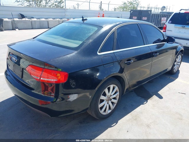 2011 AUDI A4 WAUEFAFL9BN039555 Photo 3