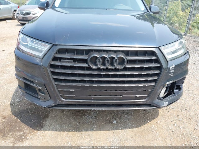 WA1LHAF76HD058273 Audi 2017
