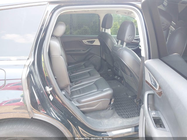 WA1LHAF76HD058273 Audi 2017