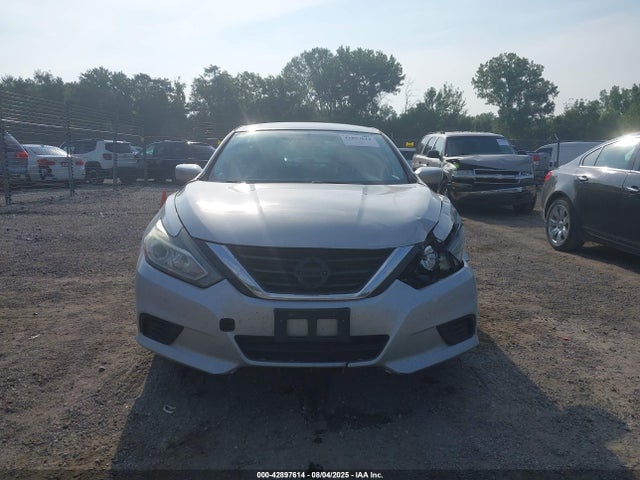 1N4AL3AP3HN338327 Nissan Altima