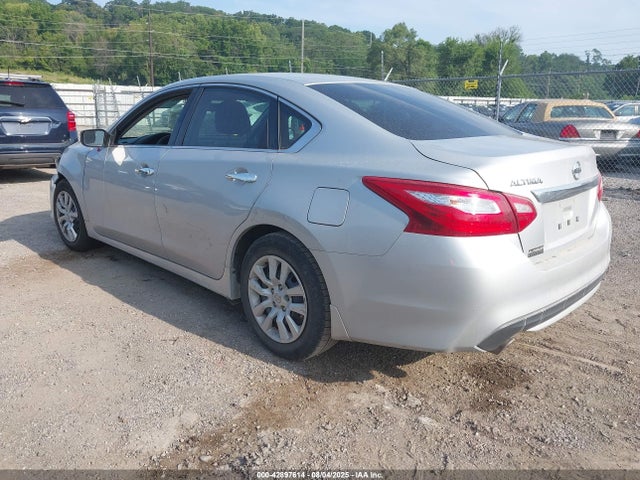 1N4AL3AP3HN338327 Nissan Altima