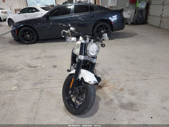 2018 HARLEY-DAVIDSON FLSL 1HD1YDJ15JC023820 Photo 4