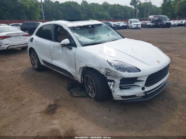 2021 PORSCHE MACAN WP1AA2A55MLB06633 Photo 0