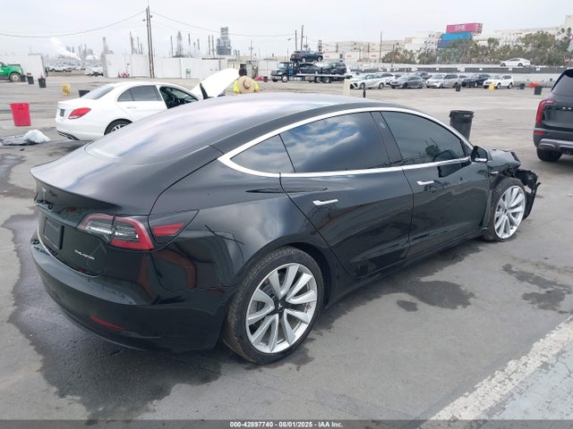 2018 TESLA MODEL 3 5YJ3E1EB9JF116363 Photo 3