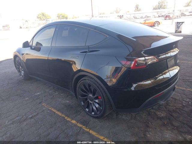 7SAYGDEF2NF493839 Tesla 2022