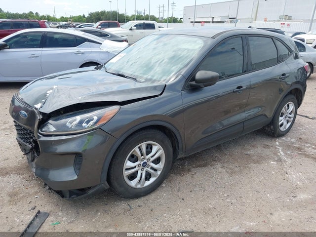 Ford Escape 2020 1FMCU0F64LUA75144 Image 2