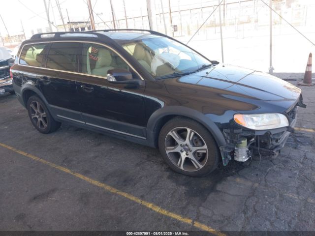 2015 VOLVO XC70 YV4902NMXF1209003