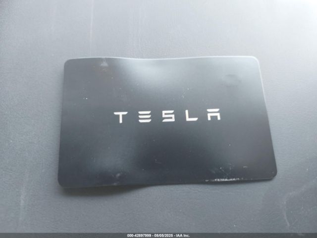 2024 TESLA MODEL Y 7SAYGDEE7RA239148 Photo 10