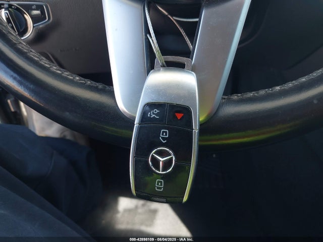 WDDZF4JB1KA509319 Mercedes-Benz m274