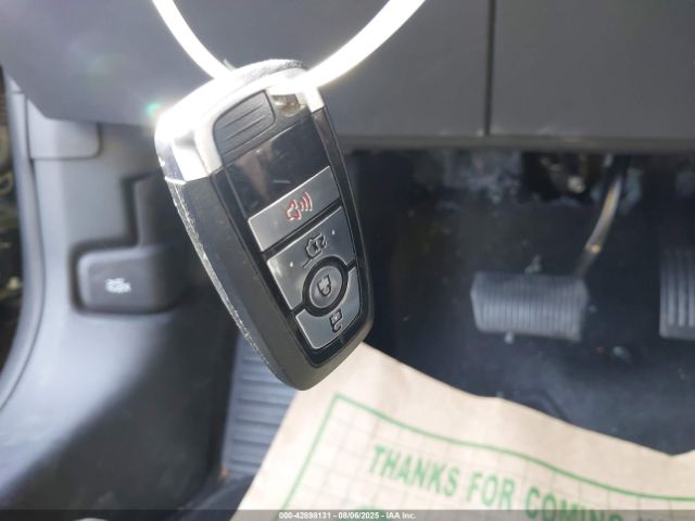 2024 FORD MUSTANG MACH-E 3FMTK3R74RMA32173 Photo 10