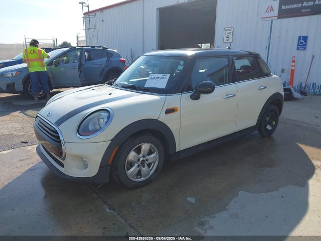 2017 MINI HARDTOP WMWXU1C39H2F78001 Photo 1