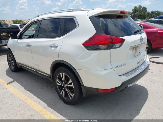 JN8AT2MV9HW018295 Nissan Rogue