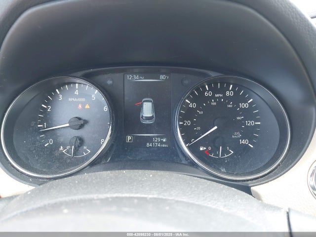 JN8AT2MV9HW018295 Nissan Rogue