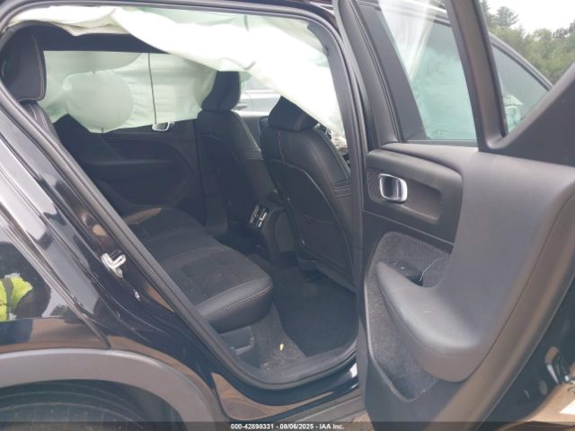 2023 VOLVO XC40 RECHARGE PURE ELECTRIC YV4ED3UM1P2035893 Photo 7