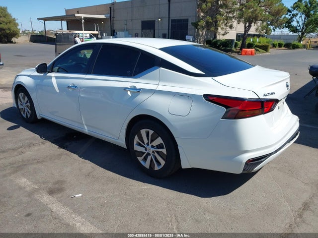 Nissan 2022 2022 1N4BL4BVXNN421997 Image 3