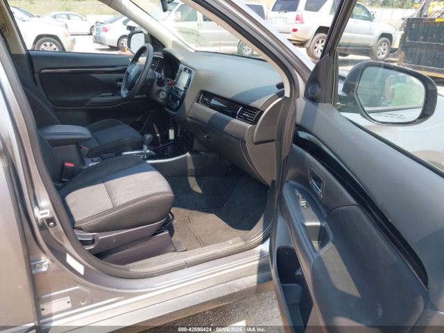 2019 MITSUBISHI OUTLANDER JA4AD2A33KZ030387 Photo 4