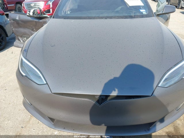 2017 TESLA MODEL S 5YJSA1E21HF189762 Photo 9