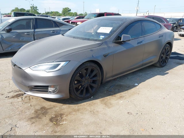 2017 TESLA MODEL S 5YJSA1E21HF189762 Photo 1