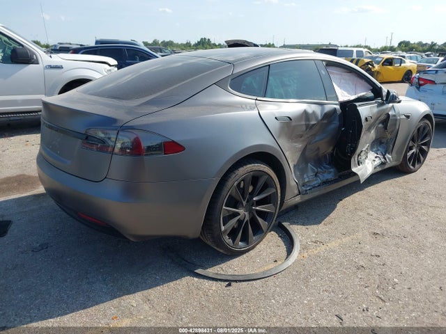 2017 TESLA MODEL S 5YJSA1E21HF189762 Photo 3