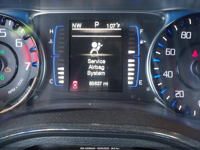 Chrysler 200 2015 1C3CCCBB8FN596950 Image 15