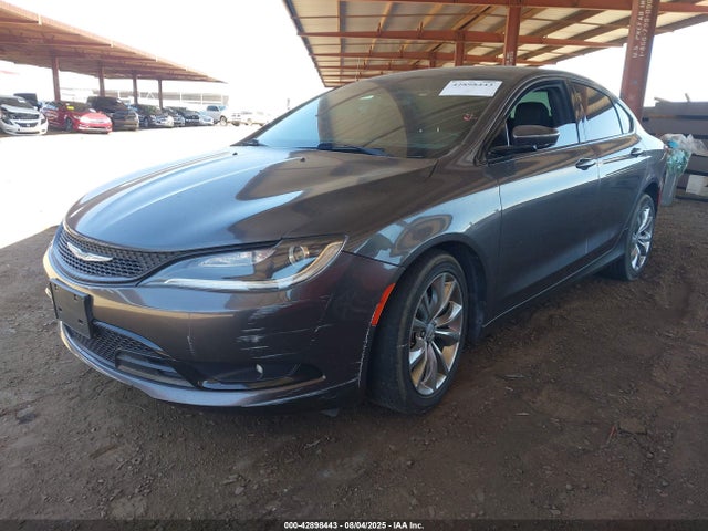 Chrysler 200 2015 1C3CCCBB8FN596950 Image 2