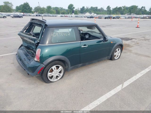 2006 MINI COOPER WMWRC33596TK71425 Photo 3