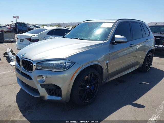 5YMKT6C52J0Y84011 BMW X5