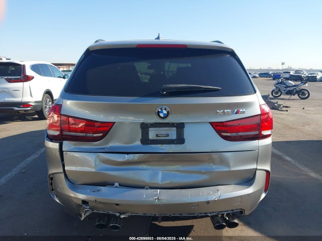 5YMKT6C52J0Y84011 BMW X5
