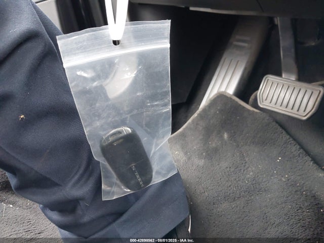 2015 TESLA MODEL S 5YJSA1E18FF118997 Photo 10