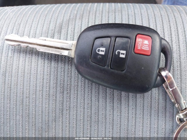 JTDKDTB39F1113132 Toyota 1nz-fxe+1lm