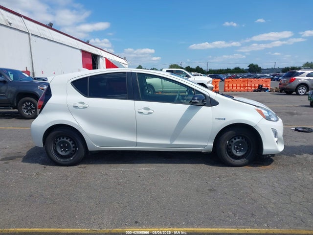 JTDKDTB39F1113132 Toyota 1nz-fxe+1lm