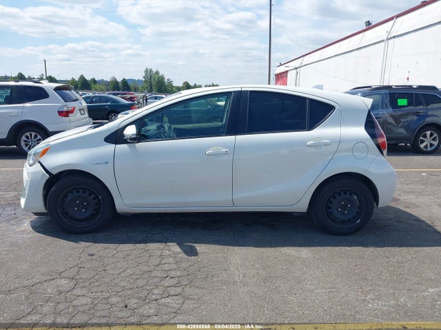 JTDKDTB39F1113132 Toyota 1nz-fxe+1lm