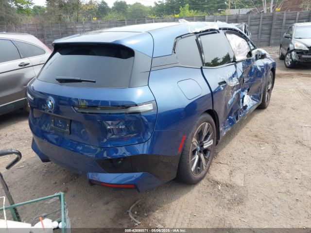 2025 BMW IX WB523CF07SCT67998 Photo 3