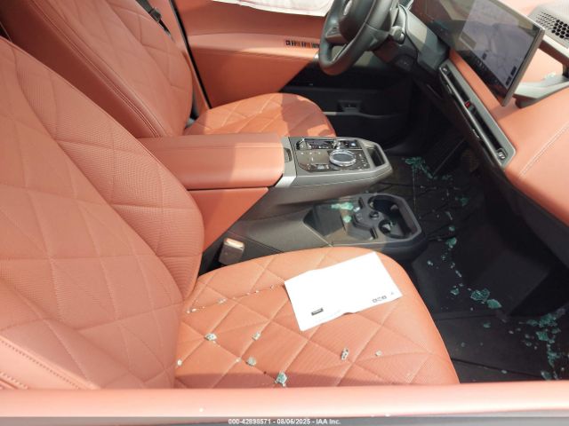 2025 BMW IX WB523CF07SCT67998 Photo 4