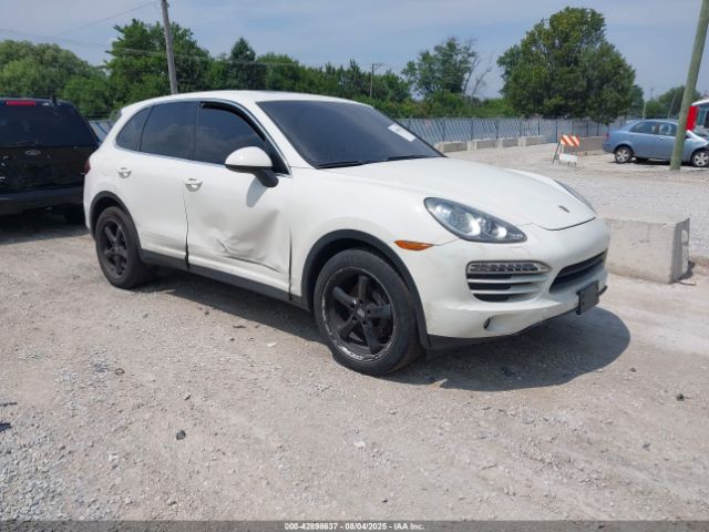 2011 PORSCHE CAYENNE WP1AA2A26BLA04261 Photo 0