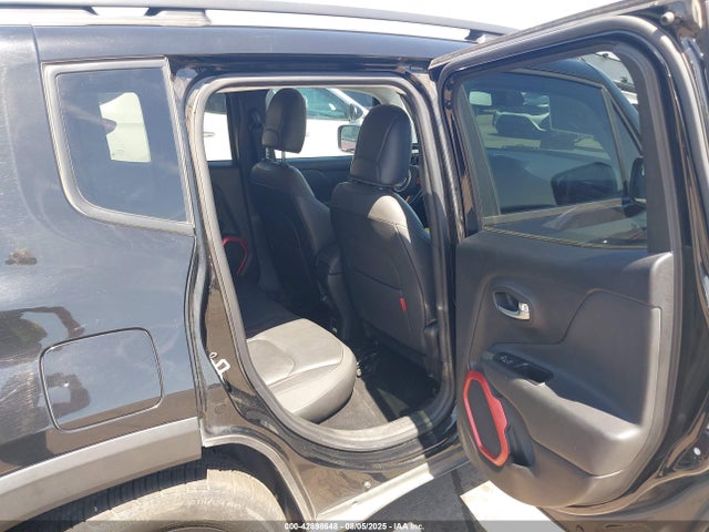 Jeep Renegade 2018 ZACCJBCB4JPH18889 Image 8