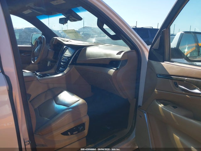 2020 CADILLAC ESCALADE 1GYS4DKJ5LR185005 Photo 4
